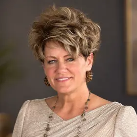Christy Vann, Financial Educator and Speaker, Vanntastic Finances